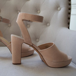 vince camuto sophette platform sandal